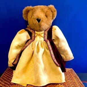 Vermont Teddy Bear Princess Bear Renaissance Bear Handmade Blue Eyes